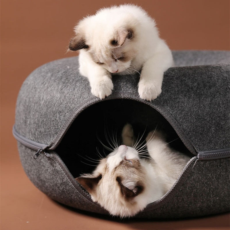 Purrfect Donut Bed