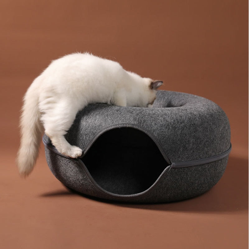 Purrfect Donut Bed